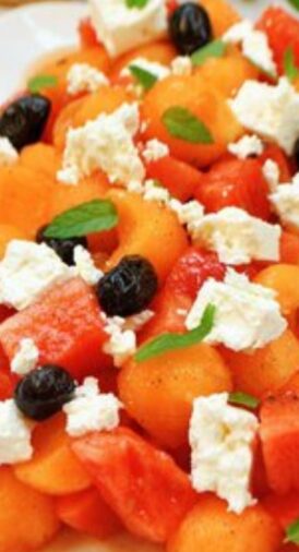 Salade de pastèque, melon, fêta